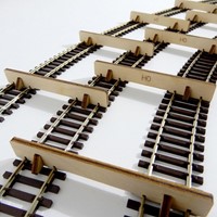 I-Track HCT95720H34 - 34 mm hoge afstandhouders voor parallelle sporen, 12 stuks, TT-spoorbreedte-2