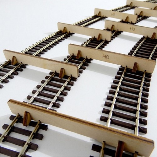 I-Track MC24330H - Märklin K+C-Rails H0 Afstandhouders H 64,3 mm 12 stuks-2